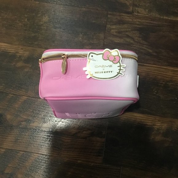 FINAL PRICE!! Hello Kitty Large Pink Square Travel Case - Picture 6 of 7